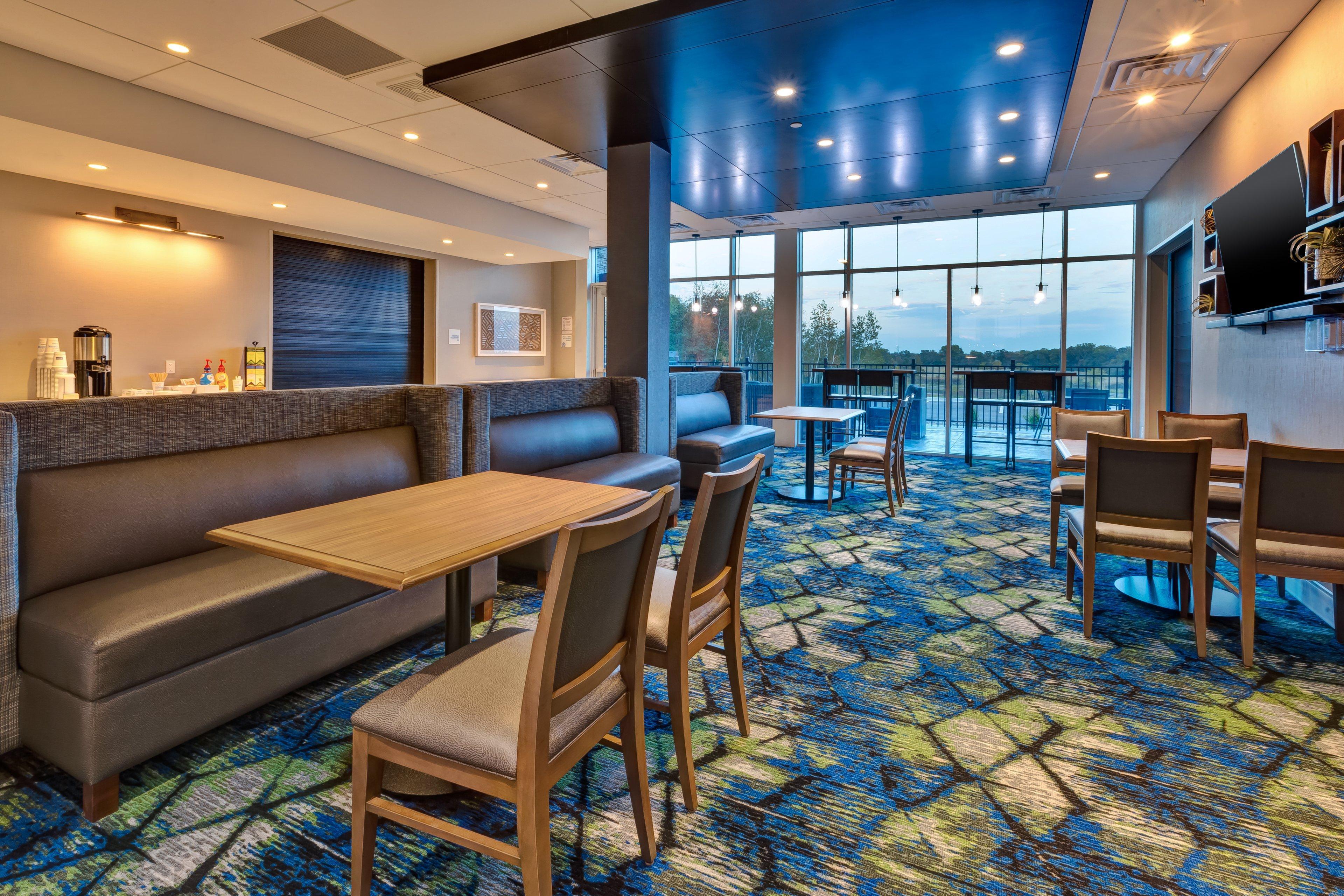 Holiday Inn Express & Suites - Cedar Springs - Grand Rapids N By Ihg Zewnętrze zdjęcie