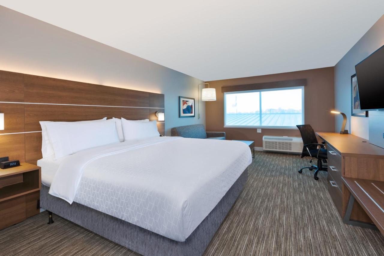 Holiday Inn Express & Suites - Cedar Springs - Grand Rapids N By Ihg Zewnętrze zdjęcie