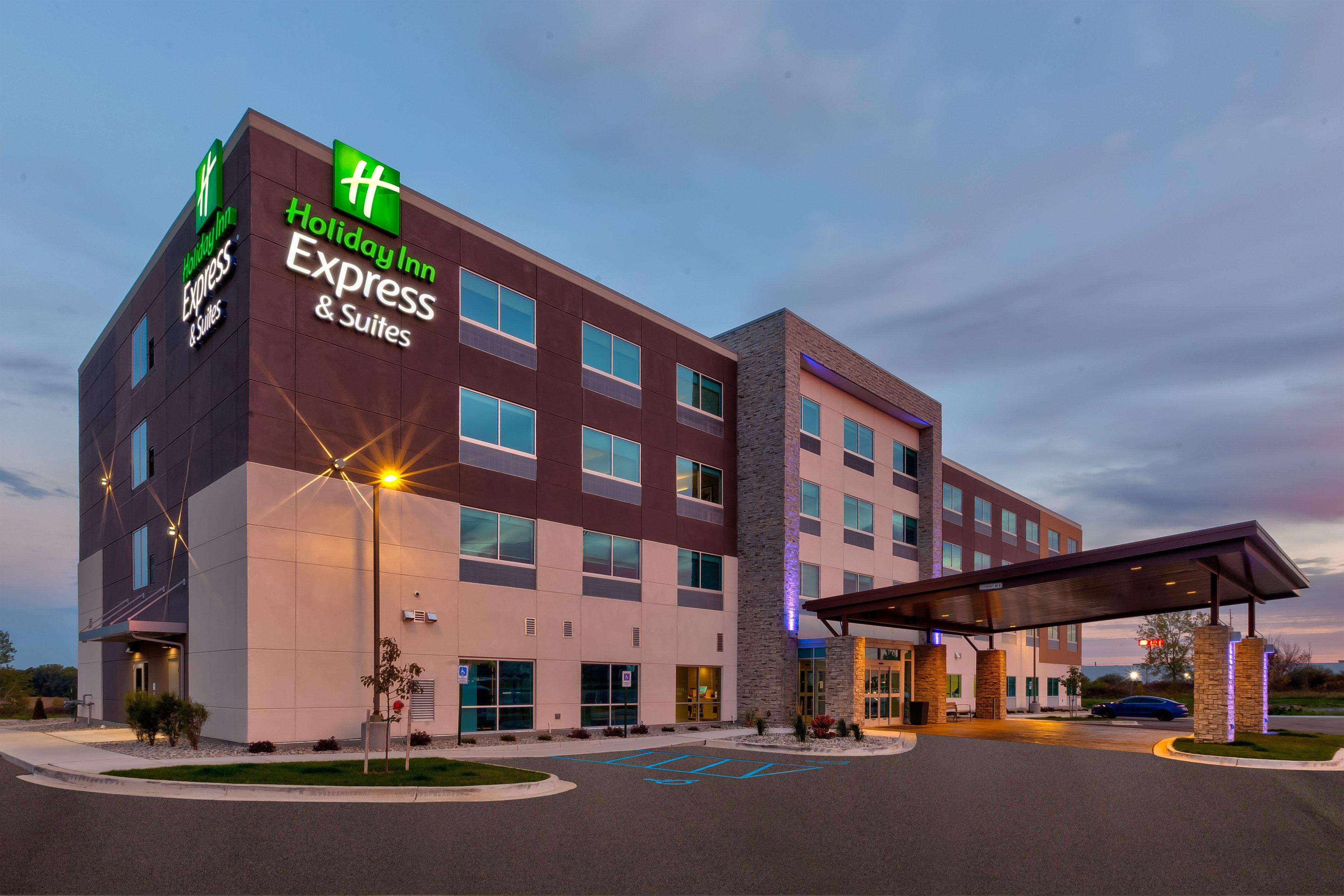 Holiday Inn Express & Suites - Cedar Springs - Grand Rapids N By Ihg Zewnętrze zdjęcie