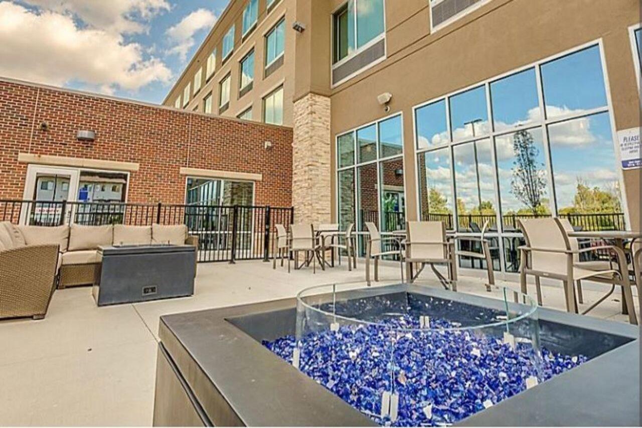 Holiday Inn Express & Suites - Cedar Springs - Grand Rapids N By Ihg Zewnętrze zdjęcie